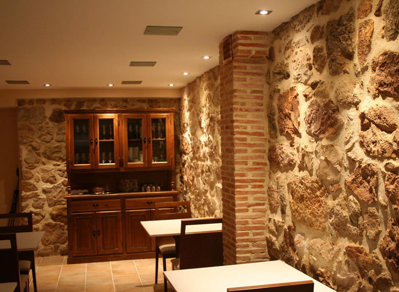 Oña Hostal Restaurante La Muralla מראה חיצוני תמונה